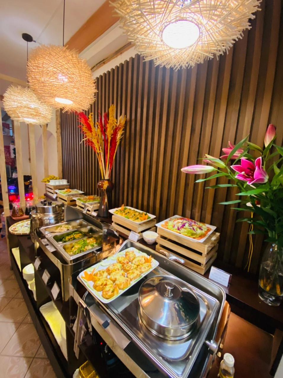 הו צ'י מין סיטי Na Nue Hotel מראה חיצוני תמונה