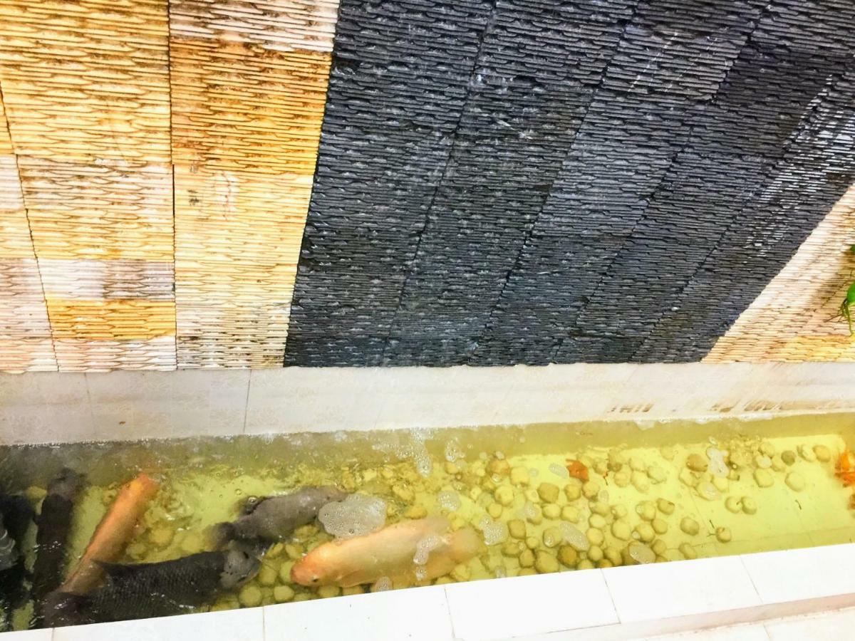 הו צ'י מין סיטי Na Nue Hotel מראה חיצוני תמונה